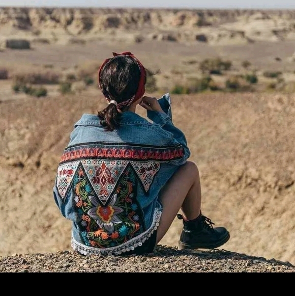 Blue Denim Embroidered Jean Jacket Oversized OSFM - Picture 9 of 14